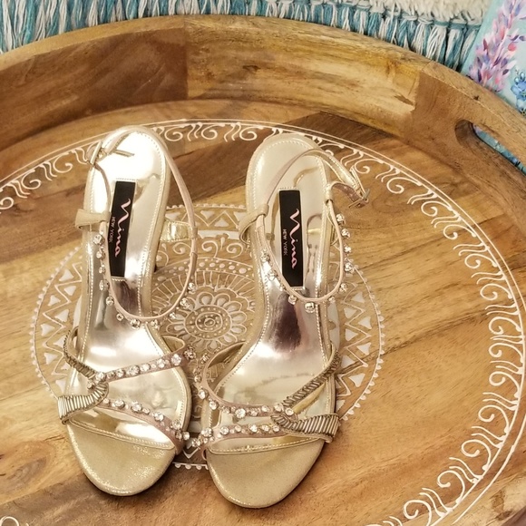 Nina Chimere Dress Sandals | Size 8 - Picture 2 of 6